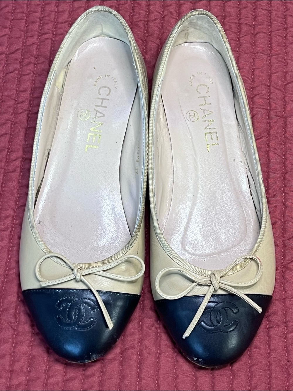 Chanel Two-Tone Lambskin Ballet Flats Beige Black CC Logo Size 37 *Authentic*